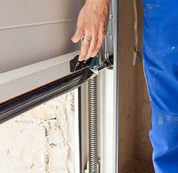 Exclusive Garage Door Service Dallas, TX 469-415-2332 - springs-side